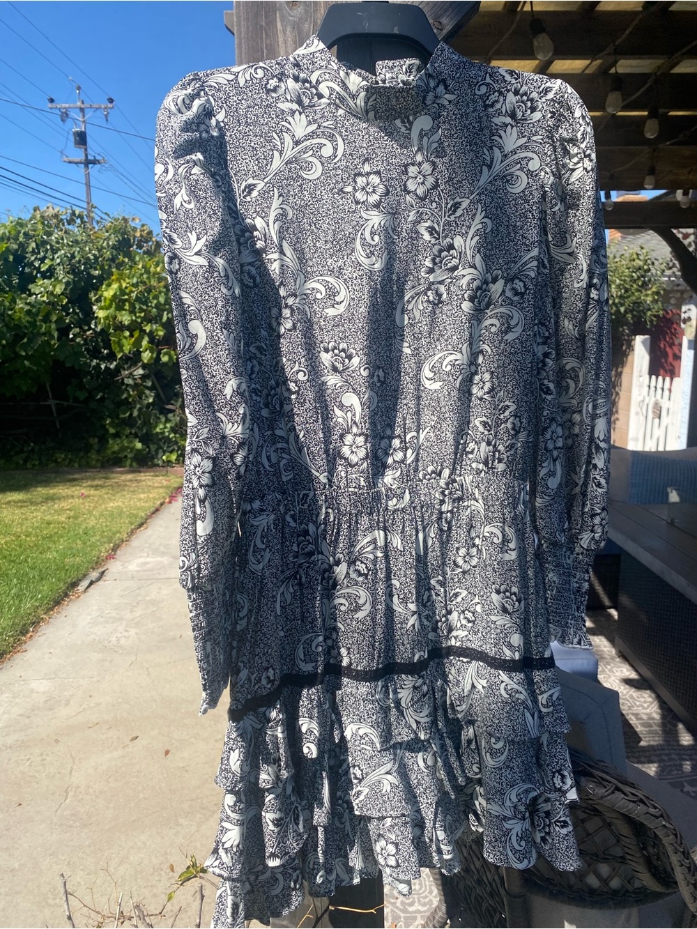 Forever 21 Floral Long-Sleeve Tiered Dress SZ M NWOT